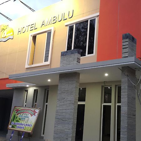 Lojejer Ambulu Hotel מראה חיצוני תמונה