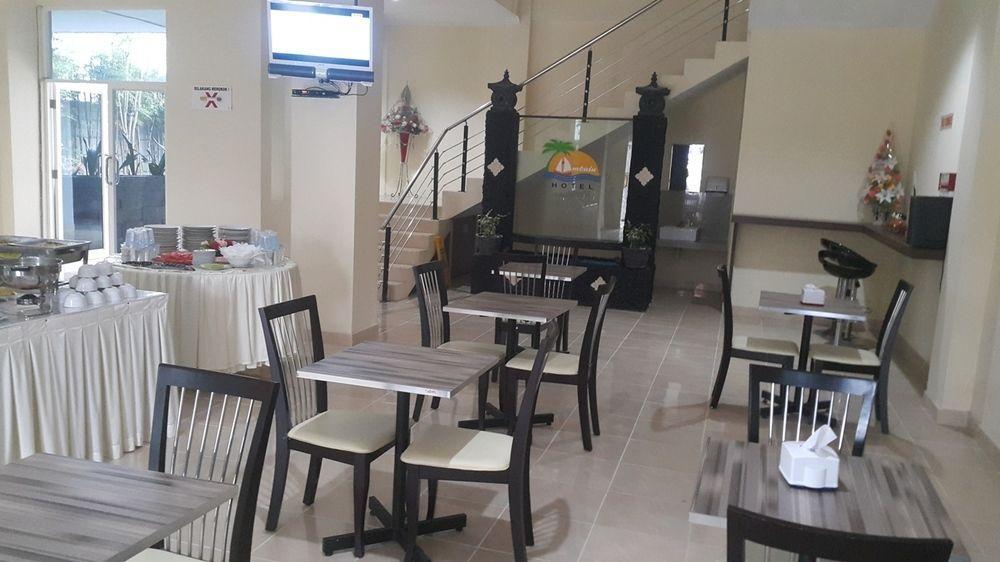 Lojejer Ambulu Hotel מראה חיצוני תמונה